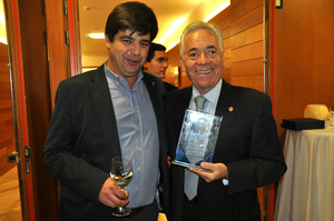 02 Antonio Ubide (presidente DOP Cariñena) y Santiago Gracia (propietario Solar de Urbezo)