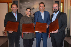 Jesús Javier Gimeno, Sara Morales, Ignacio Casamitjana y Sergio Ortiz firman los acuerdos de impulso